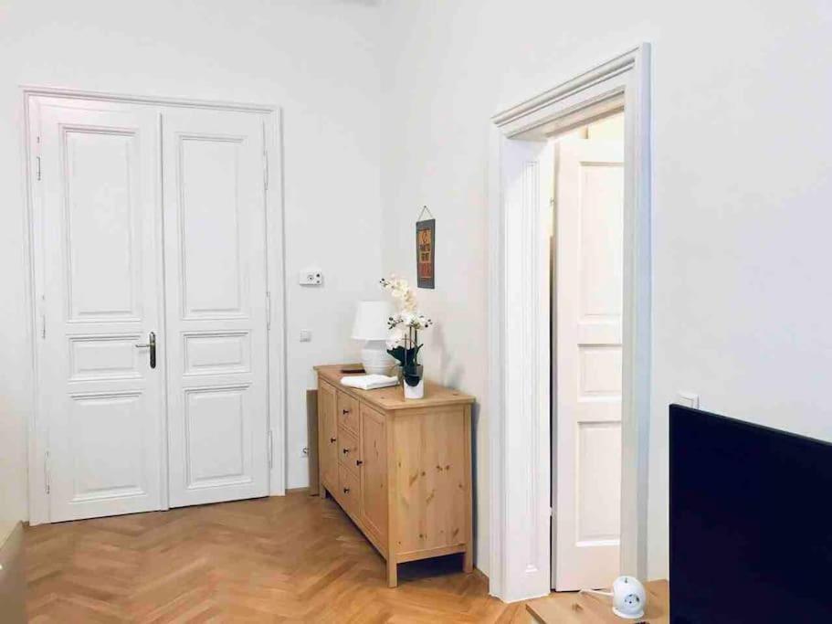 Vienna Luxury New Apartment Center -2. Bezirk Εξωτερικό φωτογραφία